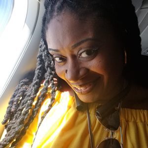 Meet your Posher, Charmaine